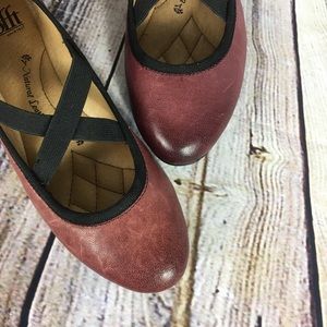 Sofft Women's Ballet Burgundy Leather Flats Sz 6